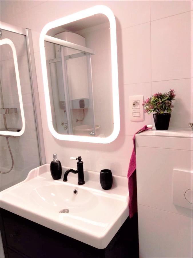 Charming Apartment N - Experience Zadar Your Way Buitenkant foto